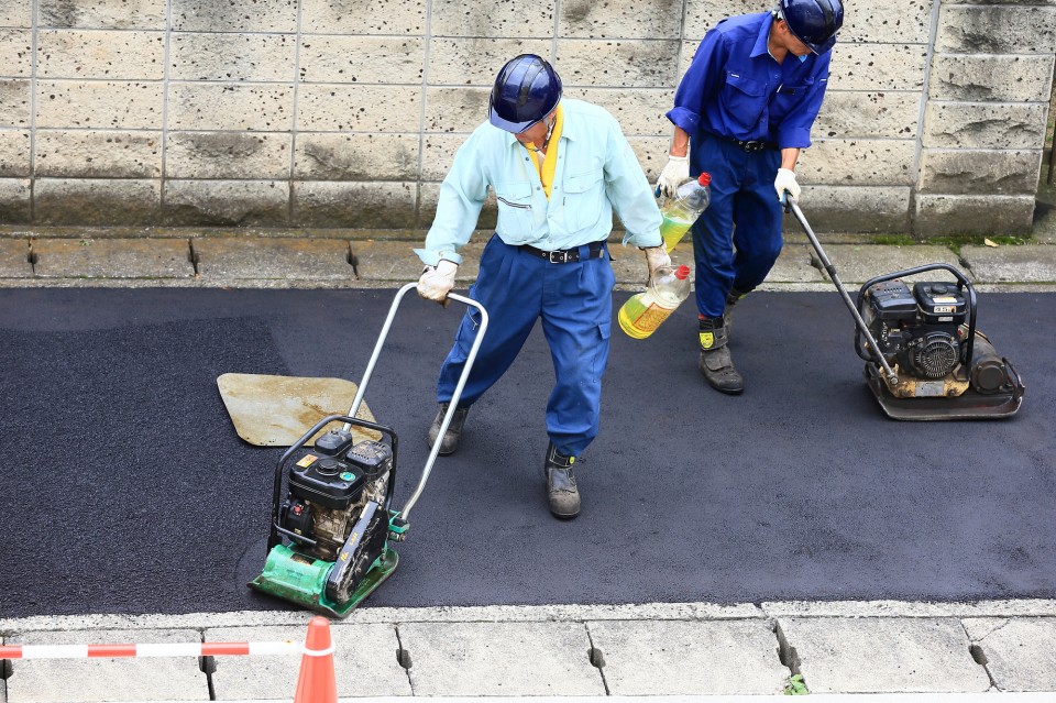 横浜市の土木工事、空調工事なら株式会社AOBA